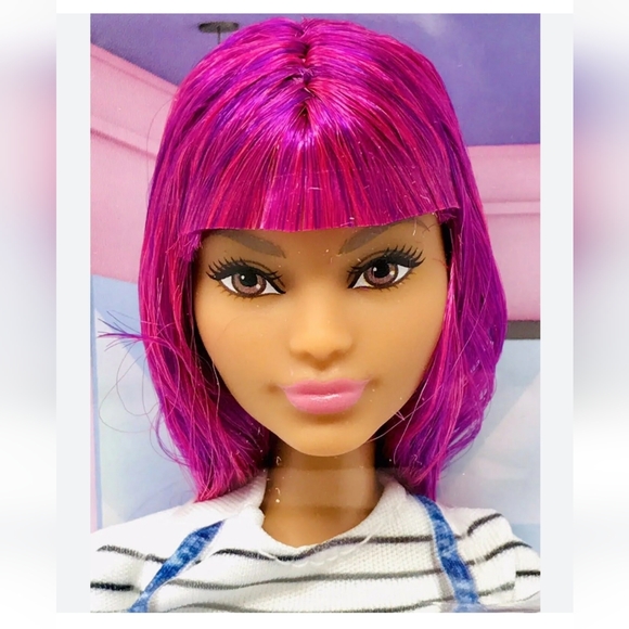 Barbie Salon Stylist You Can Be Anything Doll BNIB - Picture 1 of 5